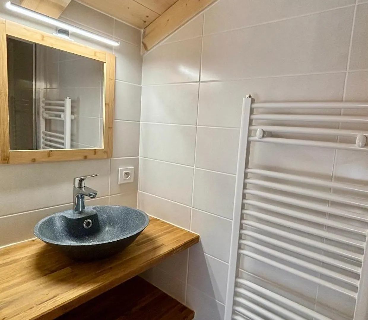 Chalet Des Freinets : Proche Centre De Chatel Et Au Calme צרפת